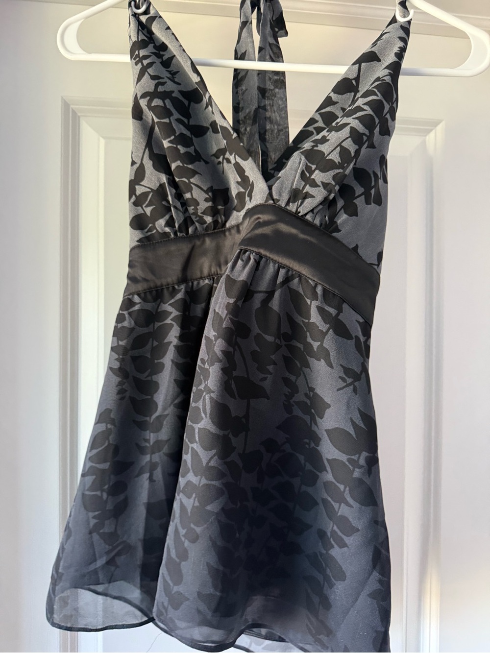 Express Black and Gray One-Shoulder Floral Dress
